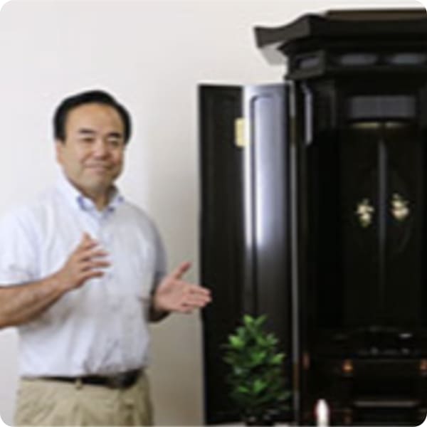 私たちの仕事は「仏壇販売」ではありません。同志の皆様の勝利をお手伝いする「使命」です。