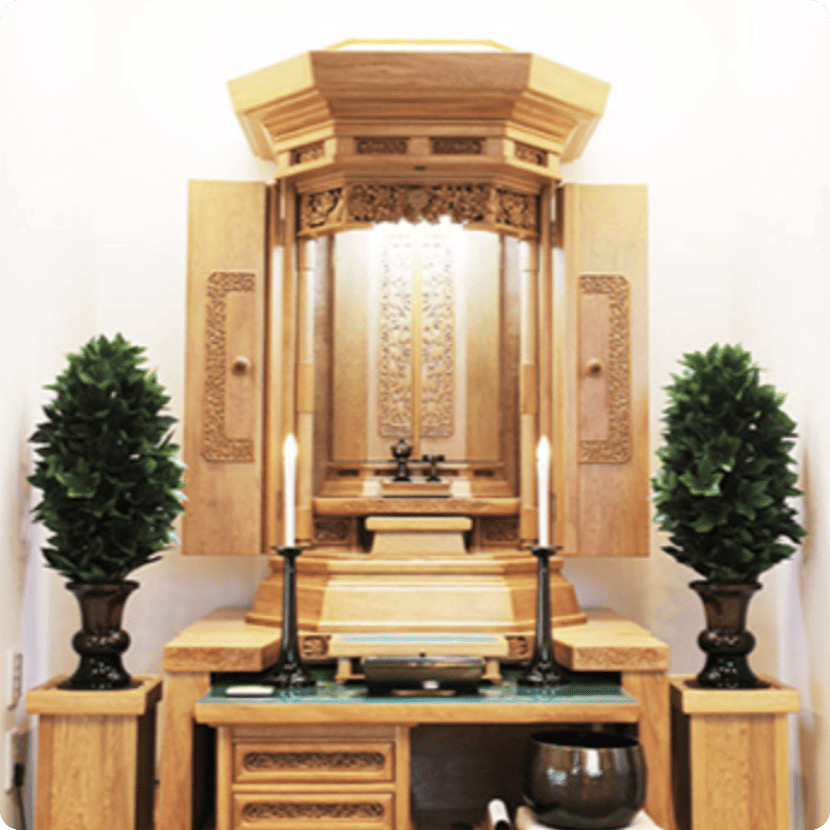 長年の夢を胸にこだわり抜いた仏壇を作製します