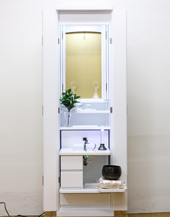 創価学会 家具調仏壇 「イクシア」 ホワイト 電動：東京のお客様に購入いただきました