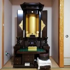 栄光堂さんの耐火式仏壇は買取りできない仏壇です。