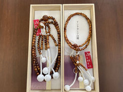 桜梅桃李.comでは創価学会用の高級念珠・数珠も扱っています