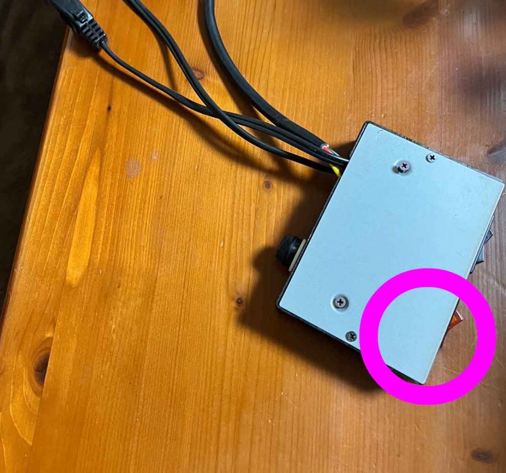 創価仏壇スイッチ故障：電気スイッチの赤い部分が固く動きません。修理可能でしょうか？