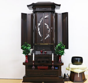 創価学会 厨子型 中古仏壇 1169　25本黒檀 白ゆり リン台付：発売しました！
