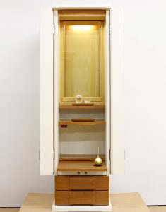 心安らぐ優しいコンパクト仏壇を作りました。