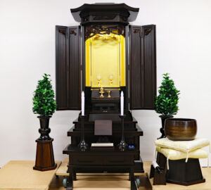 創価学会 厨子型 中古仏壇 1233 幸福桜 ：発売しました！:ともかくきれいで新品状態（特に仏壇本体）