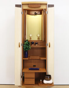 創価学会 家具調 中古仏壇 1300 メープルウッド：桜梅桃李.comから発売！【44年の実績が語る】仏壇購入は「人生の転機」〜あなたの「命」に響く出会いを〜