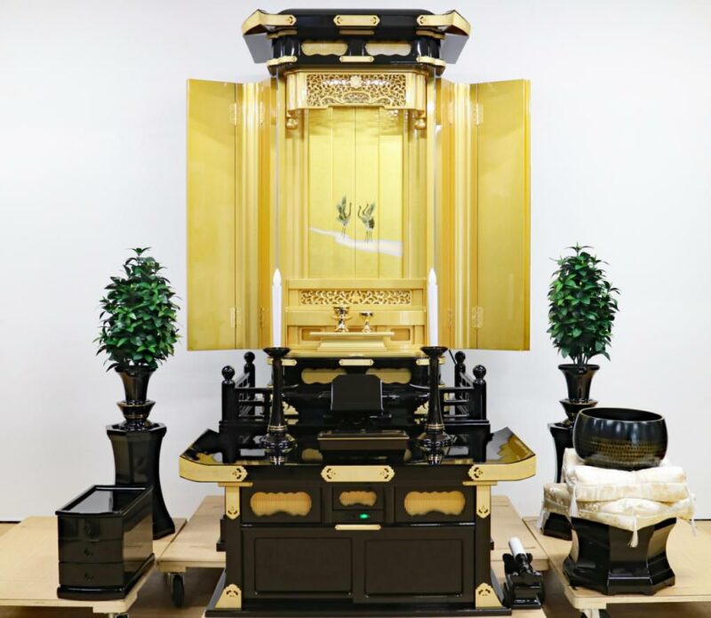 新品同様の輝きを、信じられない価格で。創立100周年へ！最強の