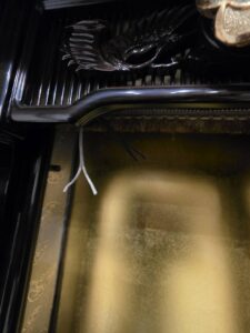 古い仏壇の蛍光灯をLEDに変えたいとの質問がありました