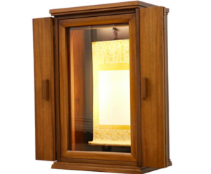 木の宝石、チークが奏でる生命の韻。虚空厨子011で手に入れる『究極の題目没入感』