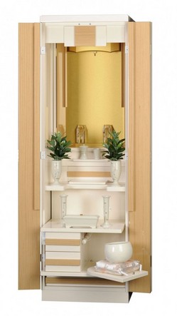 創価学会の常住ご本尊様の入る家具調仏壇はあるの？