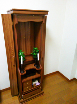 創価学会中古仏壇４９４無事到着しました！とお客様の喜びの声が届きました。