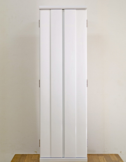 創価仏壇ルーチェホワイト：白基調の部屋なのでシンプルにしたかった