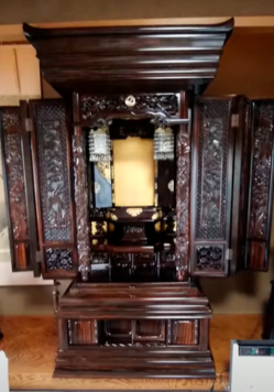 創価仏壇仏壇の修理ができないか？とのことで画像を送っていただきました。