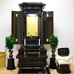 創価学会 厨子型中古仏壇 940 経机・花台・リン台付：発売しました！