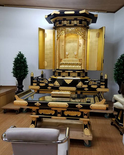 創価学会 中古仏壇 950　5.5尺カシュー漆黒塗り:展示中です。のサムネイル画像