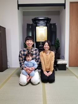 創価学会 厨子型仏壇 「美勝」 経机タイプ 黒檀：納品同行させていただきました。