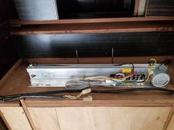 金剛堂さんの故障した機械を新品に交換する