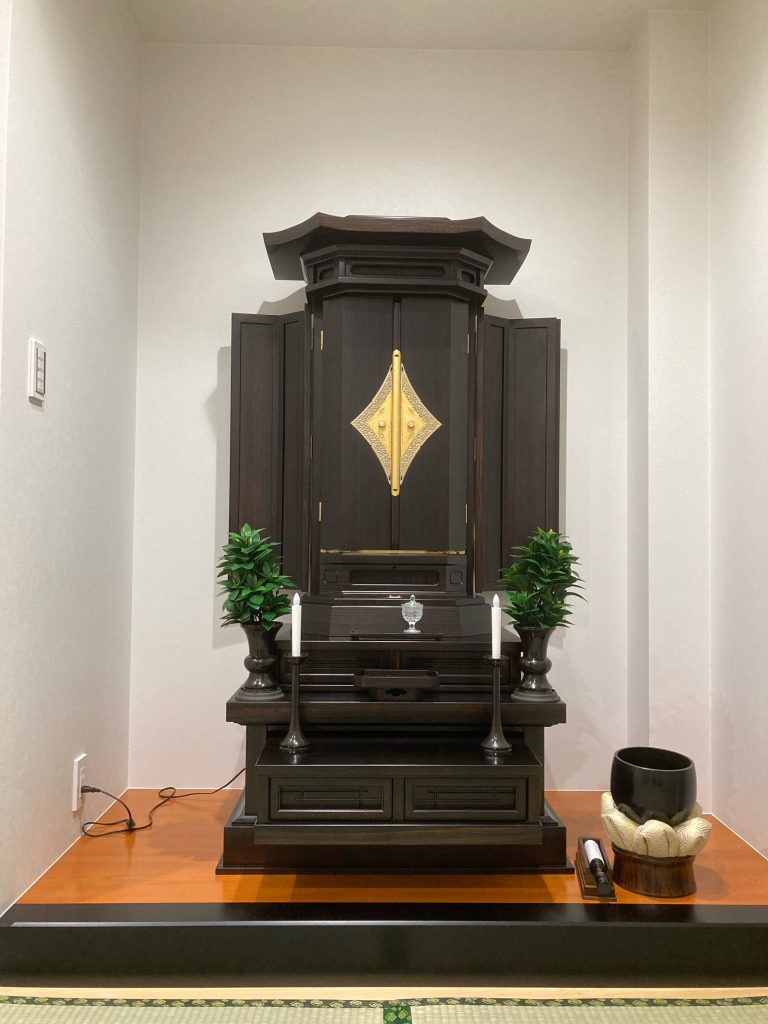 創価学会 厨子型 中古仏壇 1095購入感想頂きました。