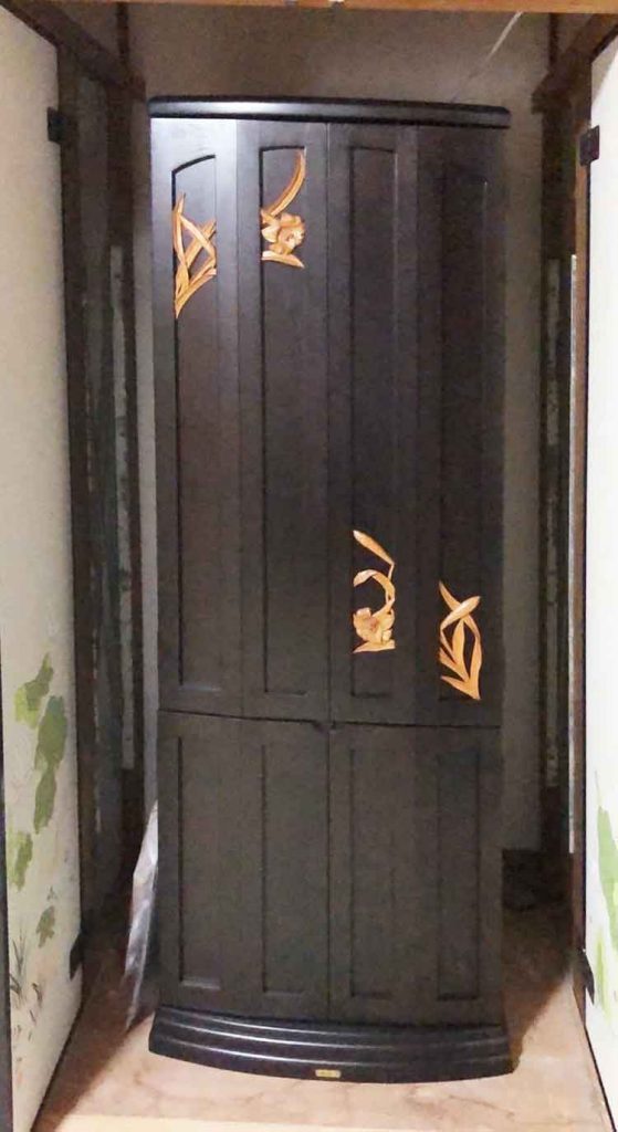 先日ニヤトー白百合を購入させてもらった。