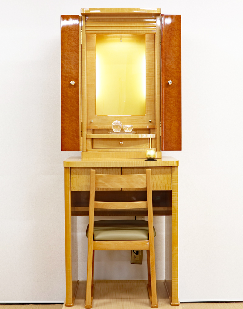 創価学会 イス付仏壇 「ポメリー」 ナチュラル:　現品限りの大特価：販売しています