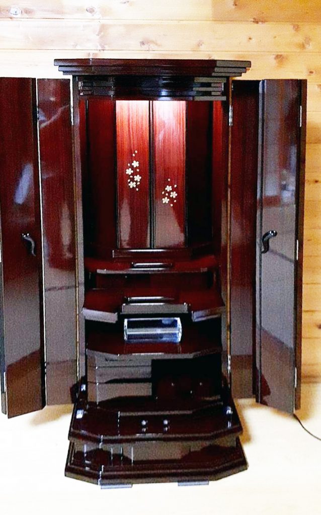 創価学会 家具調仏壇 「舞」 紫檀：開店３周年記念特別大特価セールでとてもお安く購入できました。