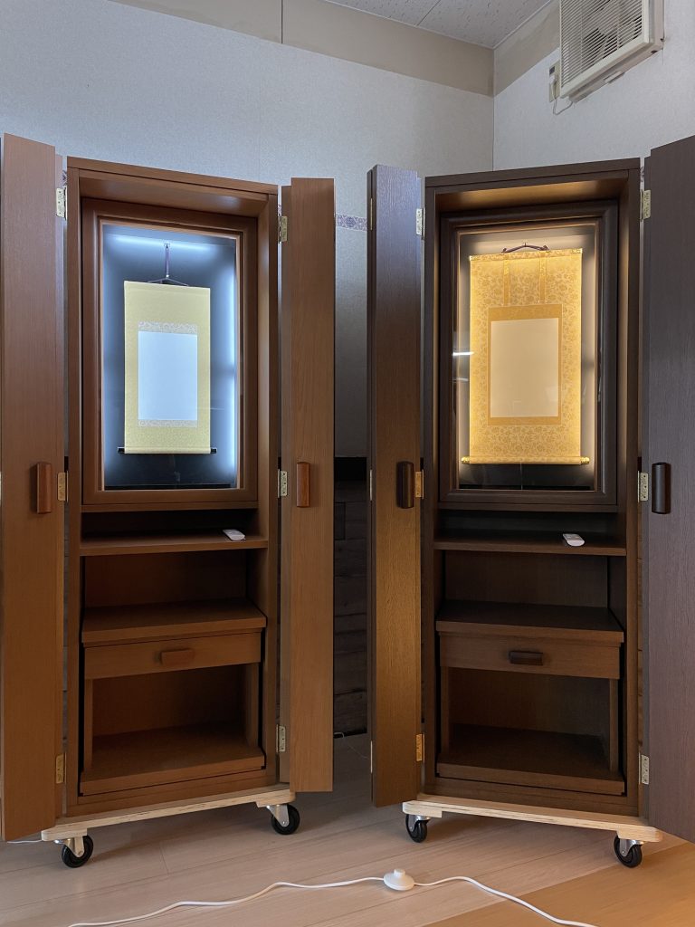 仏壇革命　虚空厨子：家具調にご本尊を厨子内にご安置した比較動画になります