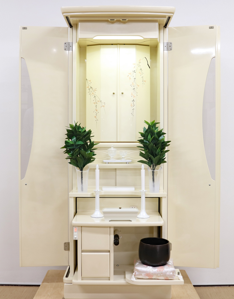 桜梅桃李.comがお届け！中古仏壇B1303　「新世紀2型」– 経年の風合いも魅力、新たな出発に