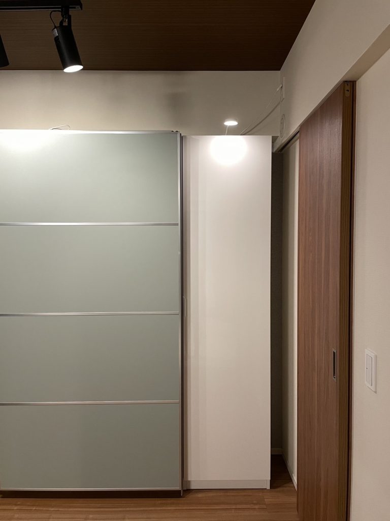 「この棚ごとおすすめしたいくらいだね」と夫婦で話しています