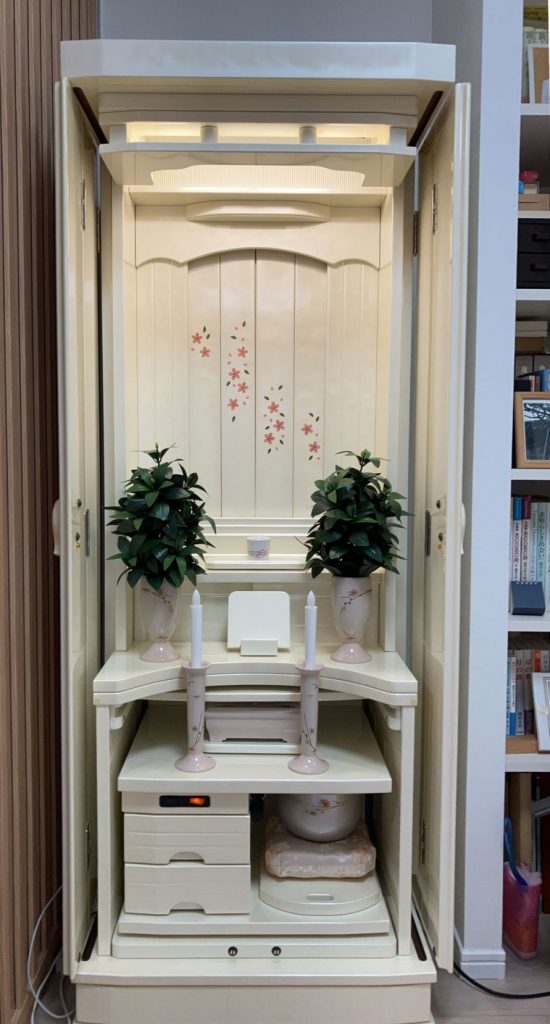 【お客様の声】扉が奥に収まり幅を取らない「遥 1339」に大満足。スピーディーな対応で、清々しい気持ちです。