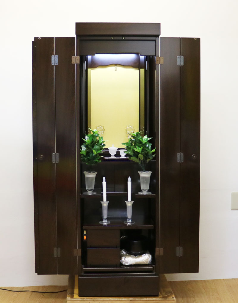 創価学会仏壇専門店桜梅桃李.comより、創価学会家具調中古仏壇鉄刀木B549　激安最安値で発売いたします。コメット、新世紀3型、