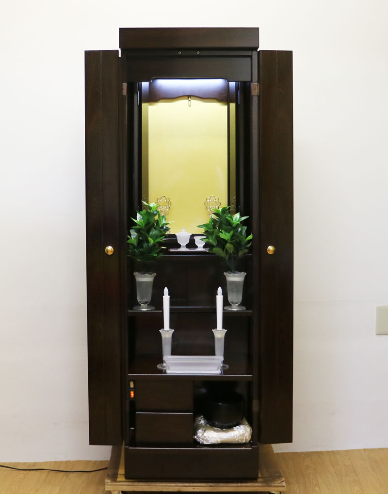 創価学会仏壇専門店桜梅桃李.comより、創価学会家具調中古仏壇鉄刀木B549　激安最安値で発売いたします。コメット、新世紀3型、