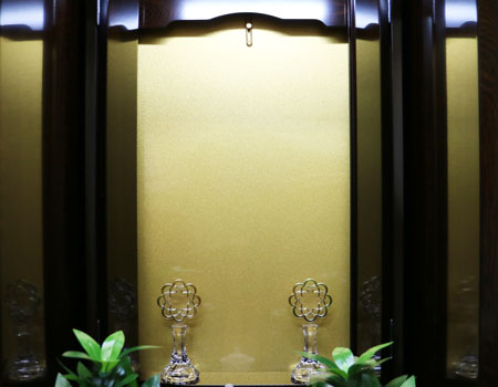 創価学会仏壇専門店桜梅桃李.comより、創価学会家具調中古仏壇鉄刀木B549　激安最安値で発売いたします。コメット、新世紀3型、