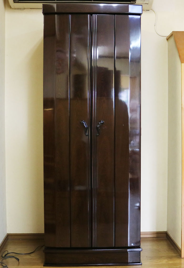 創価学会仏壇専門店桜梅桃李.comより創価学会家具調中古仏壇550の発売です。洋室和室にぴったり激安最安値仏壇