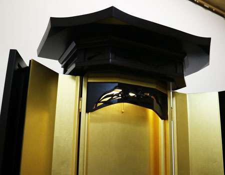 創価学会　 厨子型　収納 中古仏壇　552　黒檀　男子部拠点　地区拠点　個人会館　和室　新築　リフォーム　二世帯　に最適です。