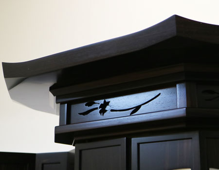 創価学会　 厨子型　収納 中古仏壇　552　黒檀　男子部拠点　地区拠点　個人会館　和室　新築　リフォーム　二世帯　に最適です。