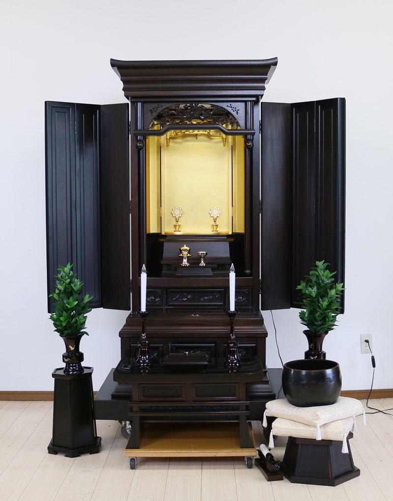 創価学会厨子型中古仏壇560　金剛堂「金剛桜」仏具一式付き　創価学会仏壇専門店桜梅桃李.comより発売業界最安値・激安販売中です。拠点・個人会館・地区拠点・支部拠点・本部拠点に最適和室男子部拠点に