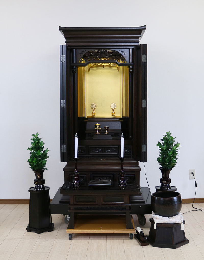 創価学会厨子型中古仏壇560　金剛堂「金剛桜」仏具一式付き　創価学会仏壇専門店桜梅桃李.comより発売業界最安値・激安販売中です。拠点・個人会館・地区拠点・支部拠点・本部拠点に最適和室男子部拠点に