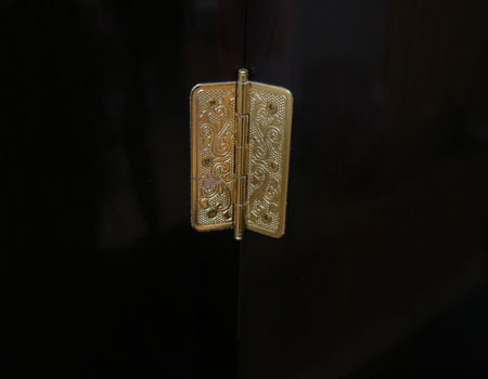 創価学会中古仏壇　厨子型　B562　創価学会仏壇専門店桜梅桃李.com拠点会場に。激安最安値で販売中です