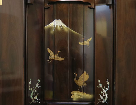 創価学会中古仏壇　厨子型　B562　創価学会仏壇専門店桜梅桃李.com拠点会場に。激安最安値で販売中です