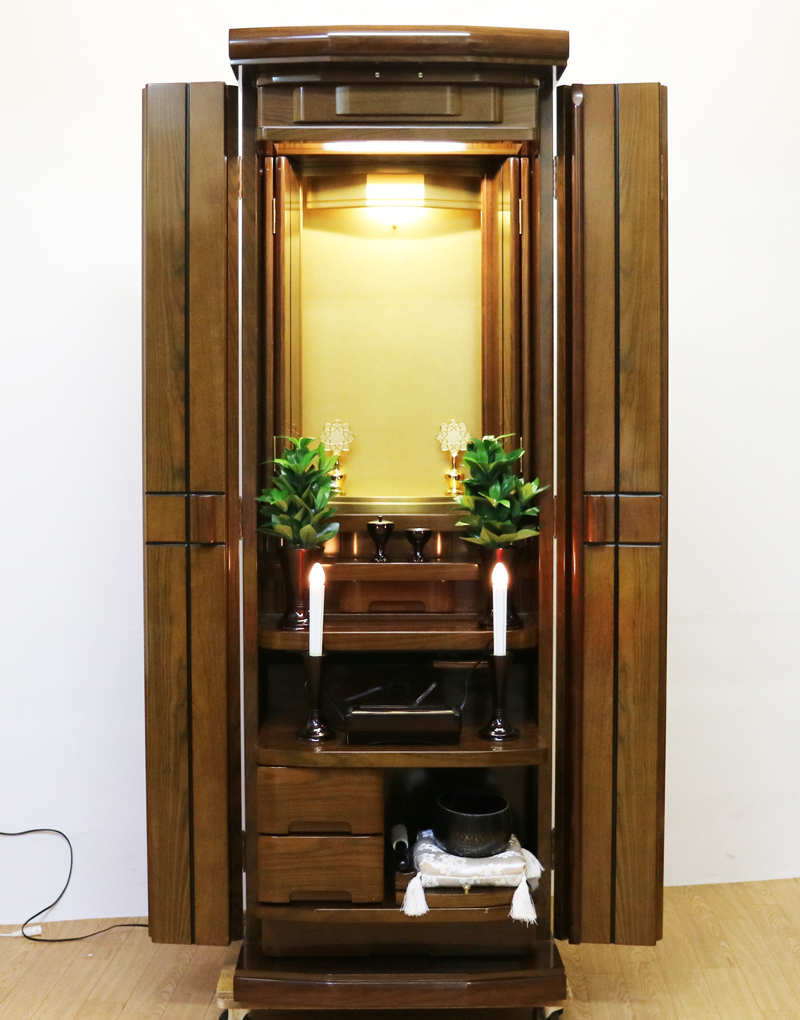 創価学会家具調仏壇　アベニュー　黄王壇　木目の綺麗な仏壇 特装ご本尊様ご安置可能 