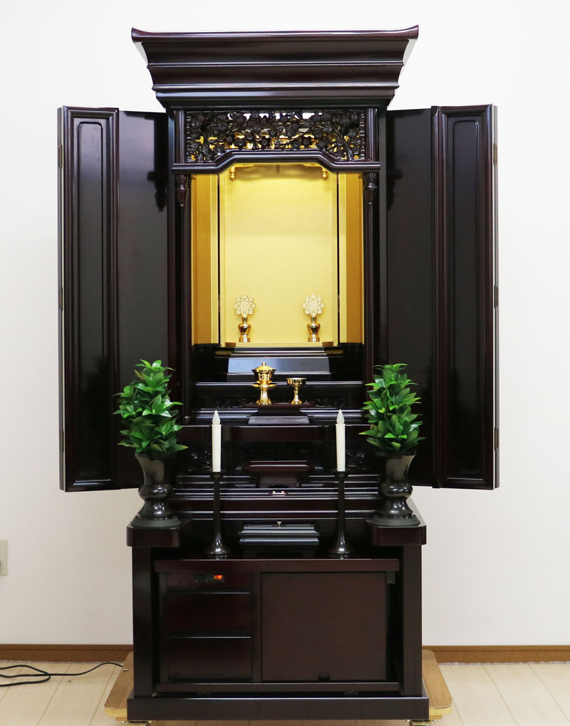 創価学会厨子型中古仏壇589 金剛堂 仏具一式付き 創価学会仏壇専門店桜梅桃李.comより発売業界最安値・激安販売中です。拠点・個人会館・地区拠点・支部拠点・本部拠点に最適和室男子部拠点に