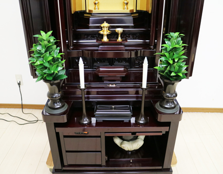 創価学会厨子型中古仏壇589 金剛堂 仏具一式付き 創価学会仏壇専門店桜梅桃李.comより発売業界最安値・激安販売中です。拠点・個人会館・地区拠点・支部拠点・本部拠点に最適和室男子部拠点に