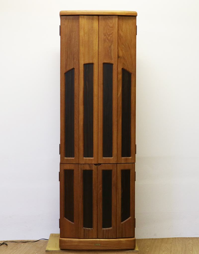 創価学会中古仏壇593　家具調仏壇　金剛堂モデル　白ゆり　ヨーロピアン　チーク　無垢　洋室・リビング・一人暮らし・引っ越し・新居・結婚に最適　創価学会仏壇の買取中古仏壇販売なら当店にお任せください　格安・激安にて最安値にて販売いたします。　創価学会仏壇専門店桜梅桃李.comが販売いたします