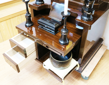 創価学会厨子型収納仏壇595 和室拠点に最適 SGI仏壇 創価学会仏壇専門店桜梅桃李より発売いたします。創価学会仏壇の買取中古仏壇販売なら、当店にお任せください。最安値激安でご提供させていただきます。