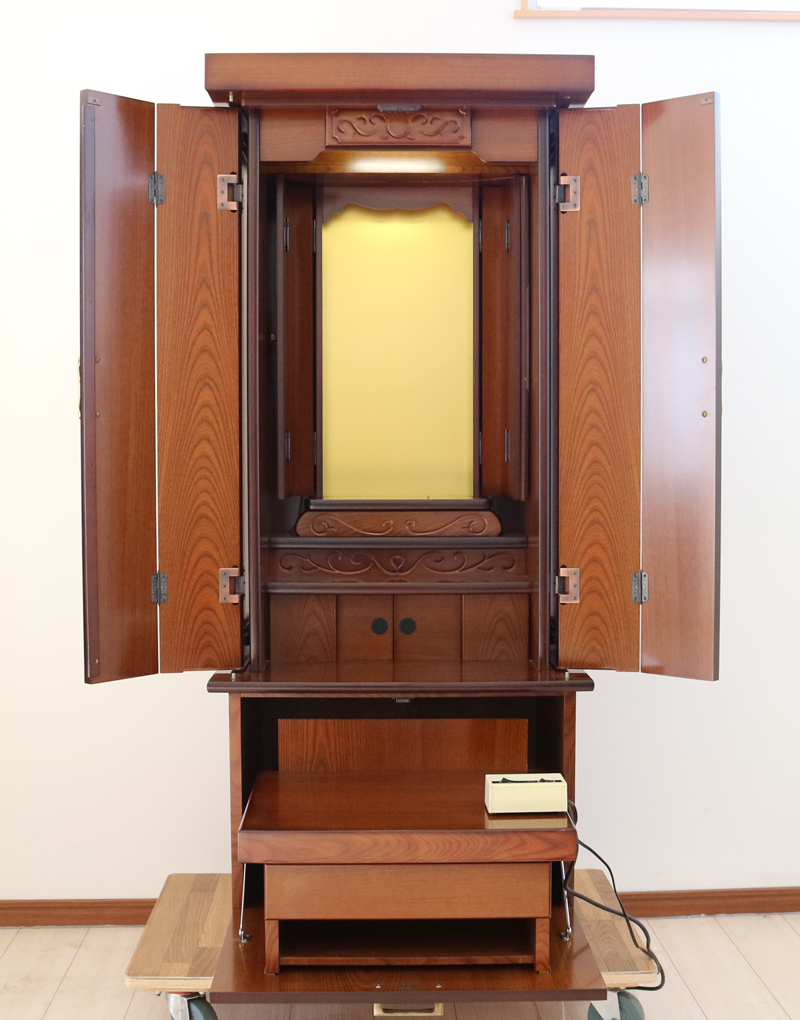 創価学会家具調中古仏壇B596　家具調仏壇　ケヤキ　欅　お買い得　アウトレッ