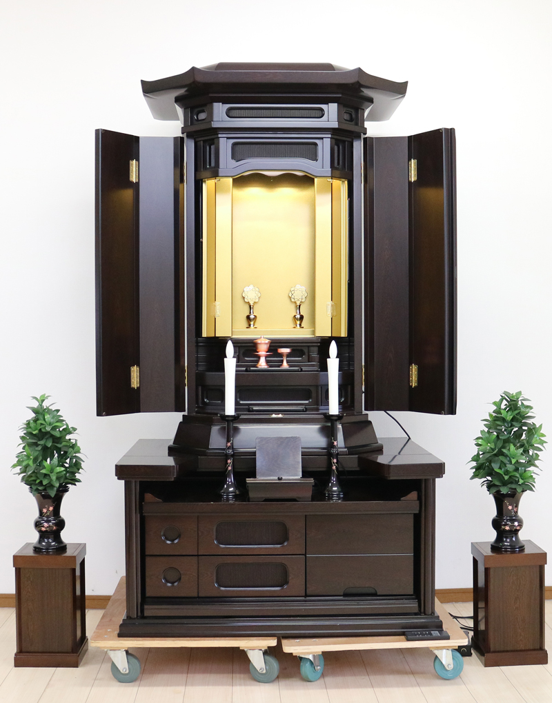 創価学会中古仏壇606　厨子型仏壇 和室・洋室・拠点・会場に最適　格安・激安・最安値にて販売いたします。