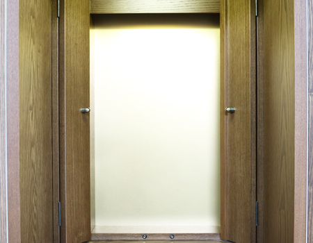 創価学会中古仏壇626　家具調仏壇　ワンルーム・洋室に最適　仏具無し　格安・激安にて最安値にて創価学会仏壇専門店桜梅桃李.comが販売いたします。