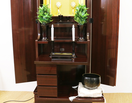 創価学会仏壇専門店桜梅桃李.comより創価学会家具調中古仏壇636紫檀を発売致します。