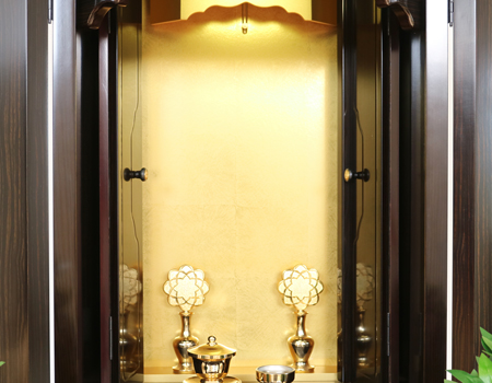 創価学会仏壇専門店桜梅桃李.comより、創価学会厨子型中古仏壇648　創価学会仏壇専門店桜梅桃李より発売いたします。拠点男子部新居に最適です。中古のお仏壇を格安でお届けいたします。