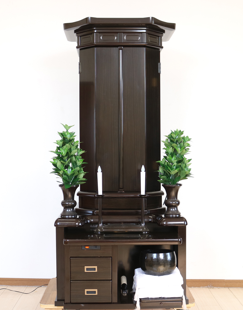 創価学会仏壇専門店桜梅桃李.comより、創価学会厨子型中古仏壇648　創価学会仏壇専門店桜梅桃李より発売いたします。拠点男子部新居に最適です。中古のお仏壇を格安でお届けいたします。